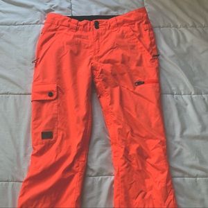 DC Shoe Co. Snow Pants - Size Medium